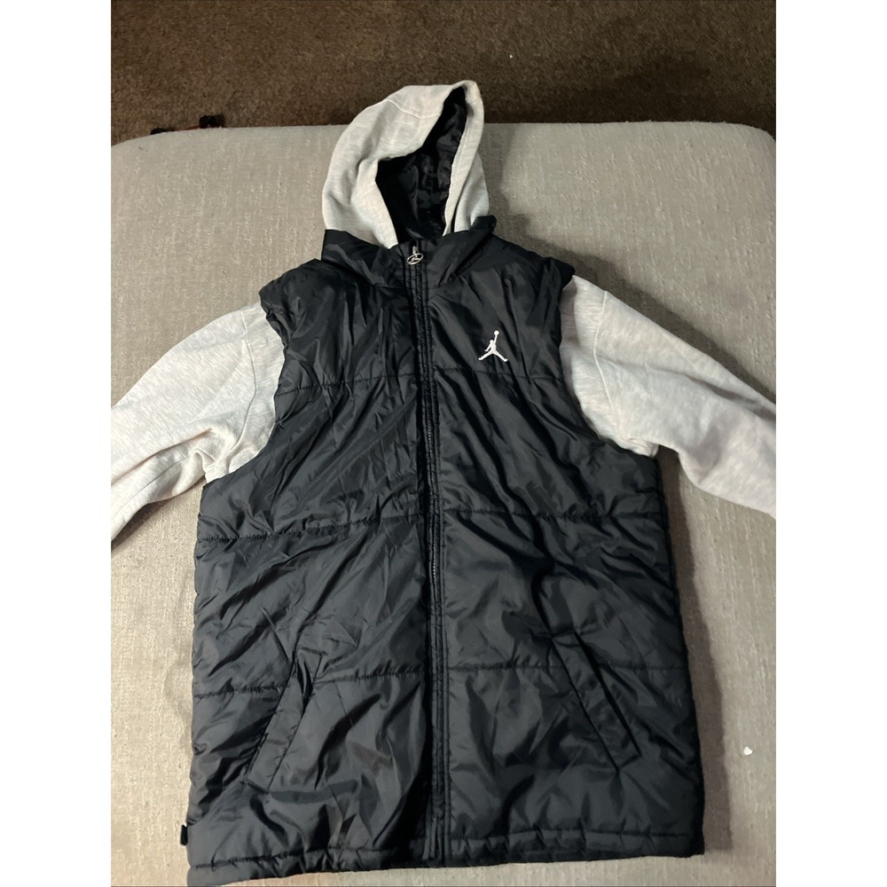 Men's Extra Large Jordan Black and Grey Puffer Jacket Full zip With‎ Hood